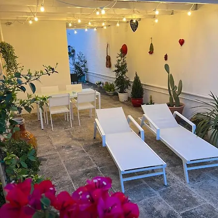 Battisti 7 Vendégház Lecce