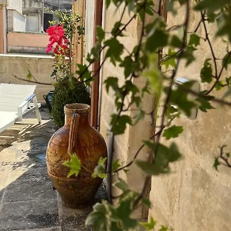 Battisti 7 Vendégház Lecce