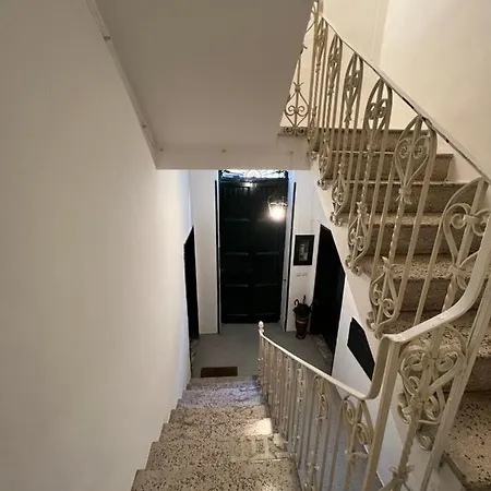 Battisti 7 ゲストハウス