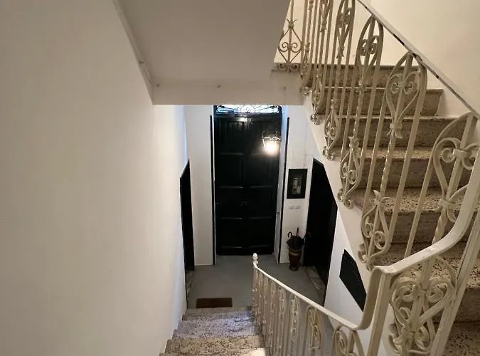 Battisti 7 Πανσιόν